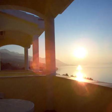 Apartment Lucija1897 Starigrad Paklenica