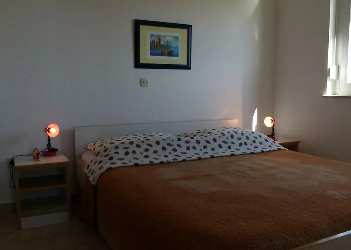 Lucija1897 * Starigrad Paklenica